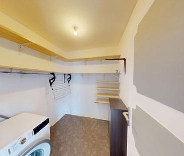 Location Appartement 4 pièces 102m² - Photo 6