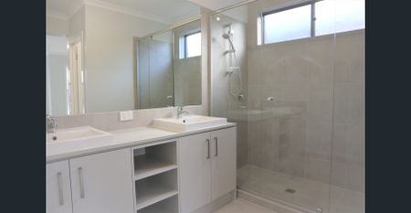 Larger than average - Photo 5