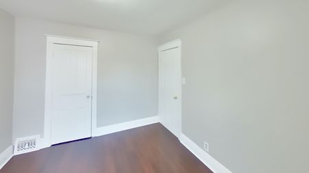 For Lease - 104 Rosslyn Avenue Unit# 2, Hamilton, Ontario - Photo 4