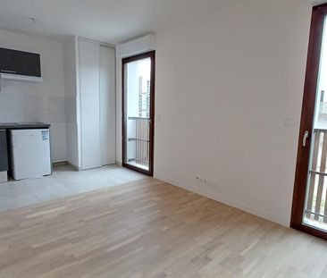 location Appartement T1 DE 27m² À VILLEJUIF - Photo 2