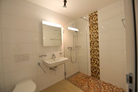Appartement à St-Pierre-Clages - Foto 5