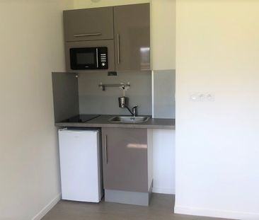 Location Appartement 1 pièce 21m² - Photo 1