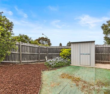 5 Silverdale Drive, Darley VIC 3340 - House For Rent | Domain - Photo 4