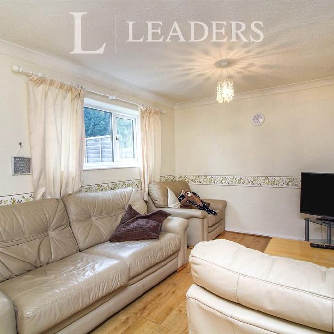 4 bedroom house to rent - Photo 1