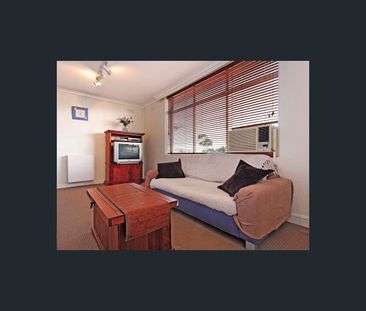 9/1 Fuller Street, Essendon, Vic 3040 - Photo 5