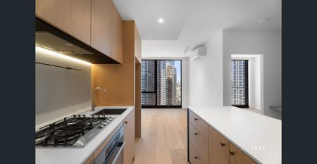 MODERN CITY SANCTUARY IN THE HEART OF SOUTHBANK - Photo 2