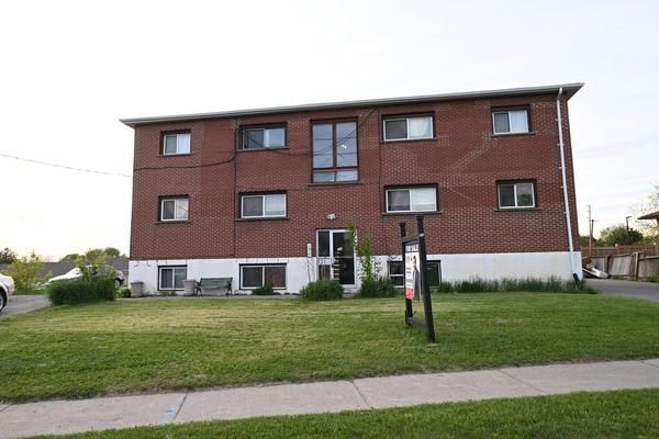 For Lease - 390 Dean Avenue, Oshawa, Ontario - Photo 1