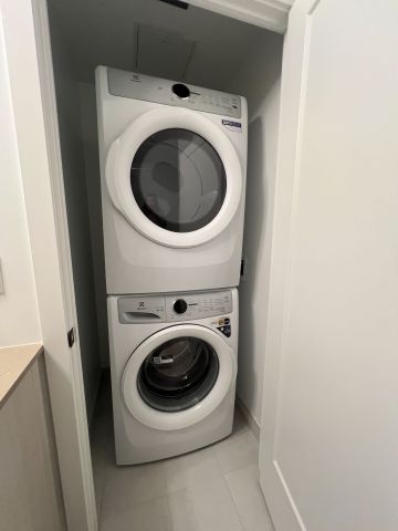 For Lease - 2088 James Street Unit# 1001, Burlington, Ontario - Photo 5