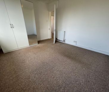 Priestley Road, Bournemouth - Photo 5