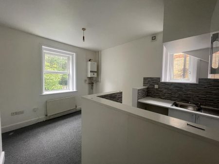 1 bedroom flat to rent - Photo 5