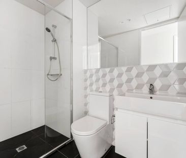 A fantastic opportunity in a premium lifestyle location. - Photo 6