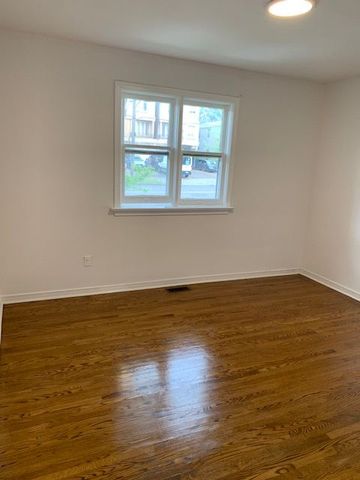 For Lease - 224 Finch Avenue Unit# Main Fl, Toronto, Ontario - Photo 3