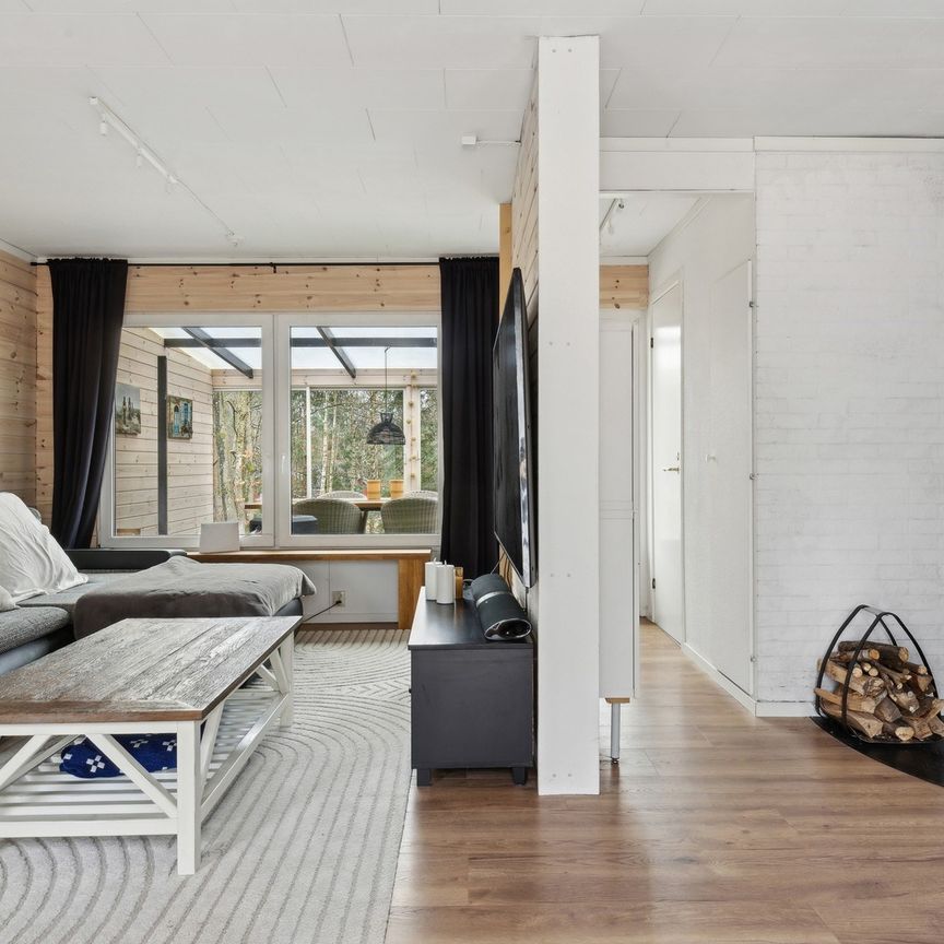 Ollonborrstigen, Örkelljunga - Foto 1