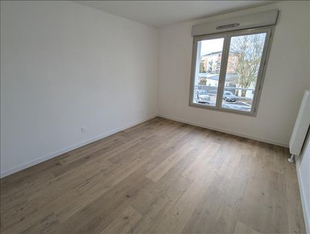 3 pièces - 60,43 m² - 1er étage - Colocation non autorisée - Photo 3