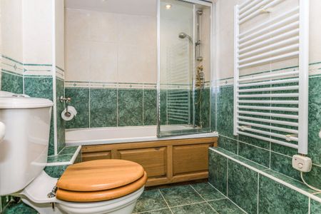 3 bedroom semi-detached to rent Lavant Road, Chichester, PO18 - Photo 5