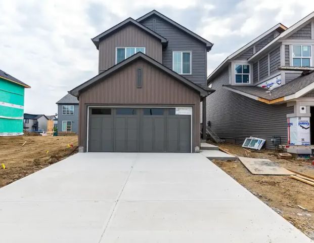 Brand New Single House, 3 Bedrooms and 2.5 Bathroom | 3217 Dixon Landing Southwest, Edmonton - Photo 1