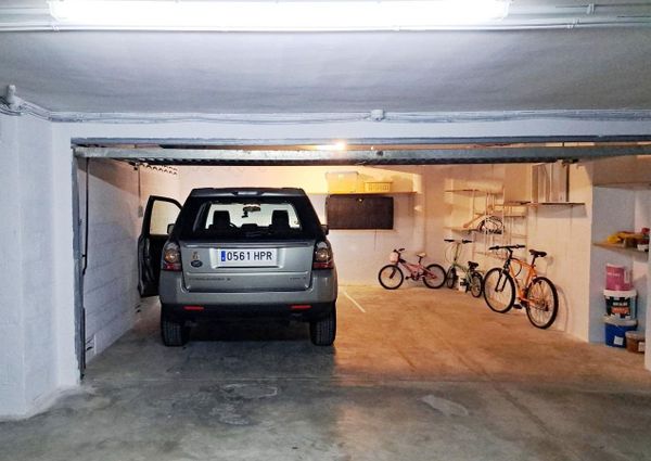 Spacious ground floor for rent with a pool and garden in Javea Arenal LONG TERM
