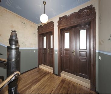 Hochwertig sanierte Altbauwohnung mit Balkon, Parkett und Fußbodenh... - Photo 5