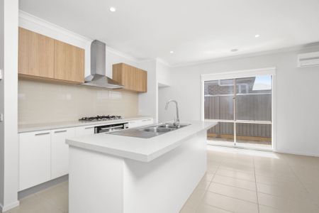 5 Offaly Street, Alfredton - Photo 3