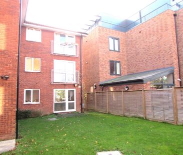 1 bedroom flat to rent - Photo 6