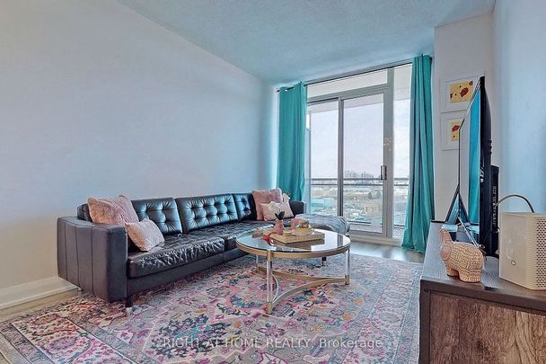 For Lease - 350 Red Maple Road Unit# 817, Richmond Hill, Ontario - Photo 1