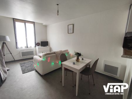 LIMOGES STUDIO DE 28 m² PROCHE FAC DE DROIT ET MAIRIE - Photo 4