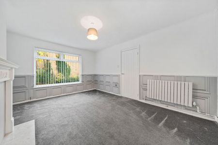 Heather Close, Warrington - Photo 2