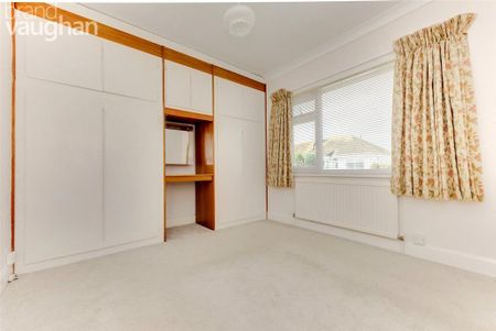 3 bedroom bungalow to rent - Photo 2