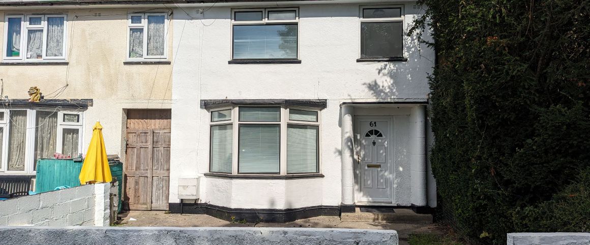 4 bed semi-detached house to rent in Maskelyne Avenue, Bristol - Photo 1