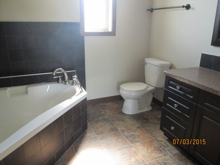 Boser Duplex 96 B July 1/26 - Photo 2