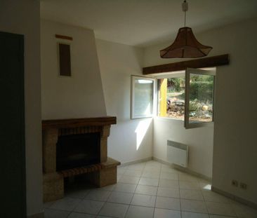 Maison 3 pièces ST ANTONIN DE LACALM - Photo 1