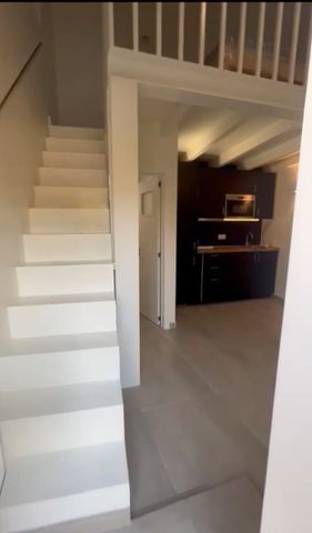 ESTÚDIO T0 COM MEZZANINE PARA ARRENDAR EM ALCÂNTARA - Photo 5