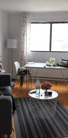 3.5 (1 chambre) près station Honoré-Beaugrand - Photo 1