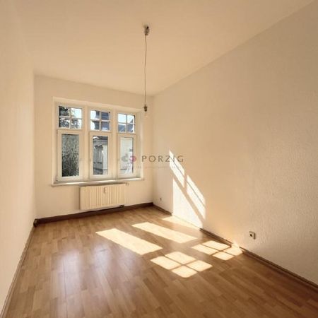 Lichtdurchflutete 2-Raum-Wohnung mit Tageslichtbad - Foto 3