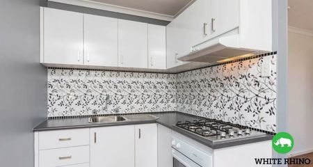 52 Richard Avenue, Queanbeyan - Photo 3