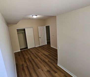 For Lease - 451 Rosewell Avenue Unit# 202, Toronto, Ontario - Photo 4