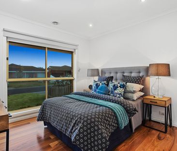 14 Armstrong Close, Keilor East VIC 3033 - Photo 1