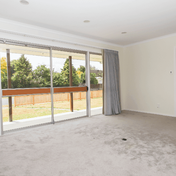 Family home - Photo 1