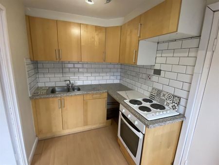 Washington Terrace, North Shields, NE30 2HG - Photo 2