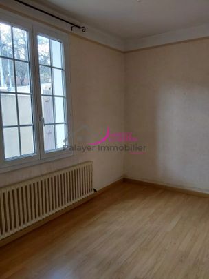Location Maison 4 pièces 82m² BEDARRIDES 84370 - Photo 1