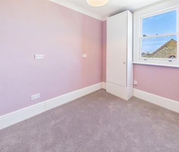 4 bedroom apartment to rent - Photo 6