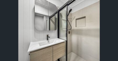 PERFECT COASTAL LIVING WALKING DISTANCE TO THE LAKE! - Photo 2