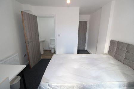 Gordon Street flat 4, PRESTON, Lancashire PR1 7HJ - Photo 3