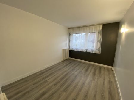 Location Appartement 2 pièces 50m² ENGHIEN LES BAINS 95880 - Photo 3