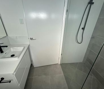 THIS BEAUTIFUL NEWLY BUILT HOME IN CLINTON IS AVAILABLE NOW! - Photo 3