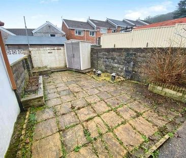 Queen Street, Pentre, CF41 - Photo 4