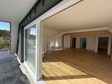 Exklusive Dachgeschosswohnung mit TG-Stellplatz – Wohnen in ruhiger und naturnaher Lageusiv - Photo 3