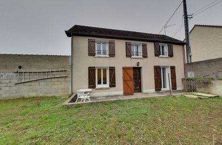 Location maison 4 pièces, 96.00m², Fleury-la-Vallée - Photo 4