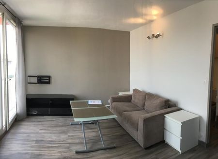 Location Appartement 1 pièce 26m² - Photo 4