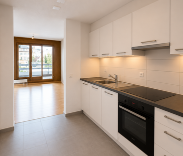 Reconvilier, nice 2-room apartment on the 2nd floor with new kitche... - Photo 2
